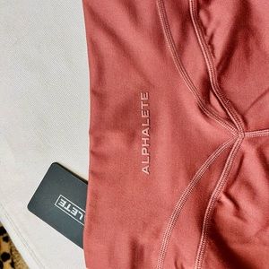 Alphalete Alphalux 4” shorts